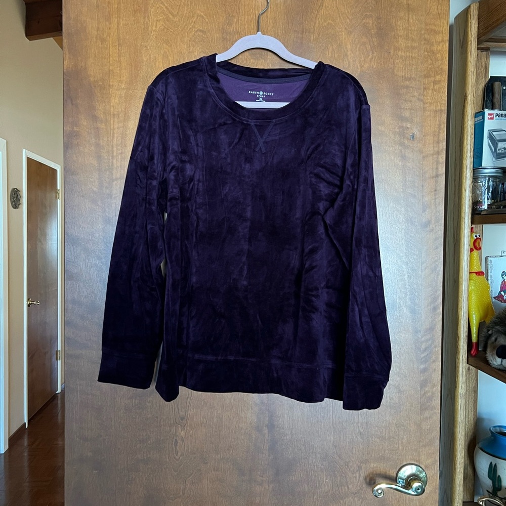Karen Scott Deep Purple velour Sweatshirt